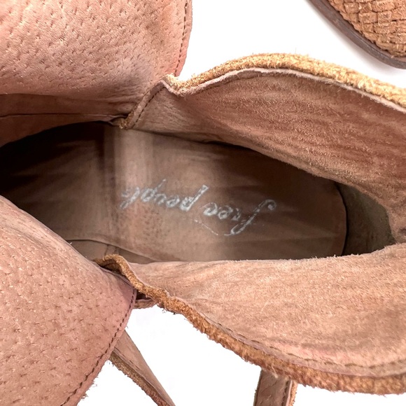 Free People Venture Ankle Boot Suede Tan Bootie Size 37 - Picture 12 of 13